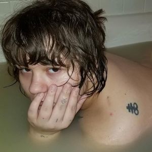 Meet your Posher, Bella